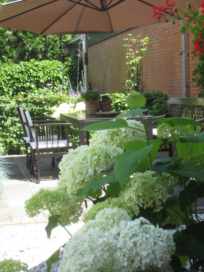 B&B De Gouden Vlo Donkerbroek Bagian luar foto