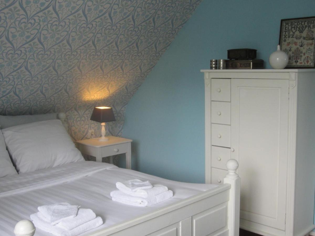 B&B De Gouden Vlo Donkerbroek Bagian luar foto